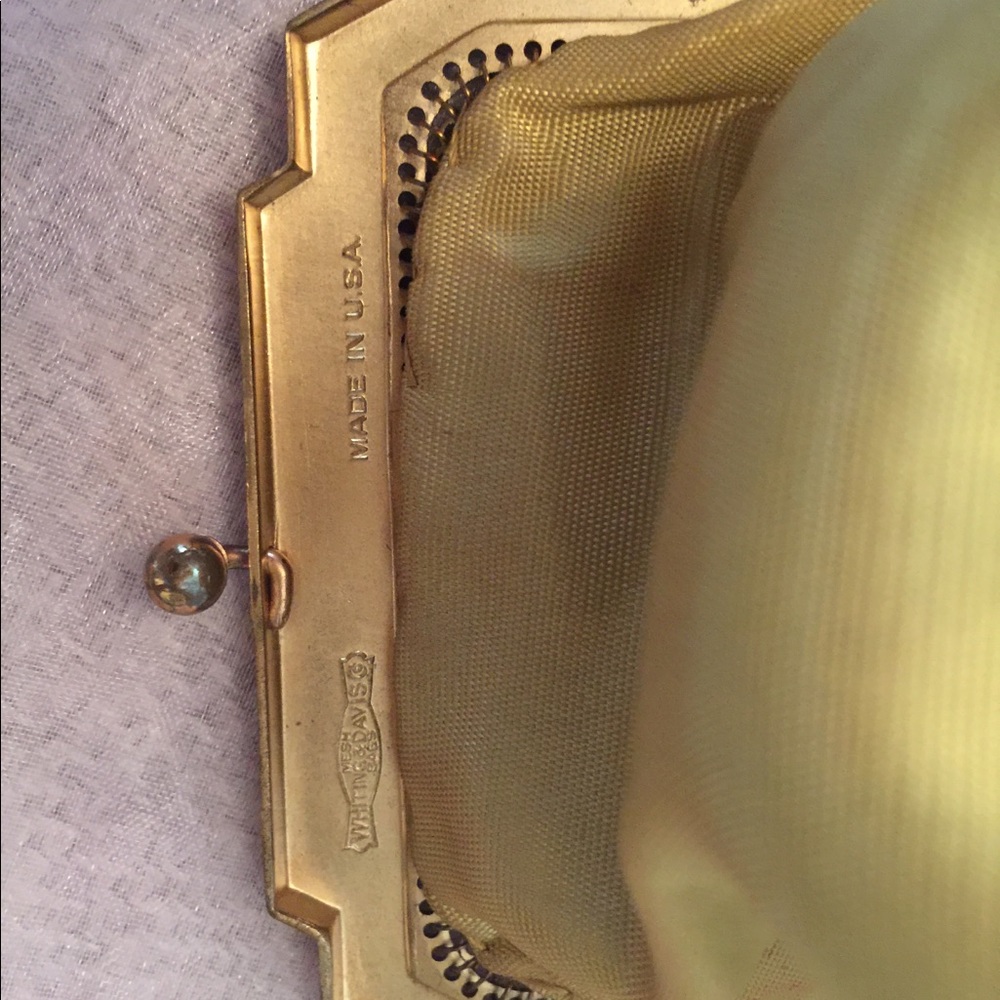 HOST PICK 🎉🎊Whiting & Davis Mesh Gold Bag! - Picture 6 of 6